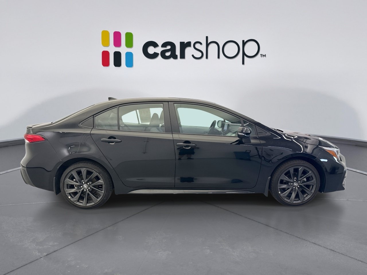 Used 2024 Toyota Corolla SE w/ SE Premium Package FWD image 6