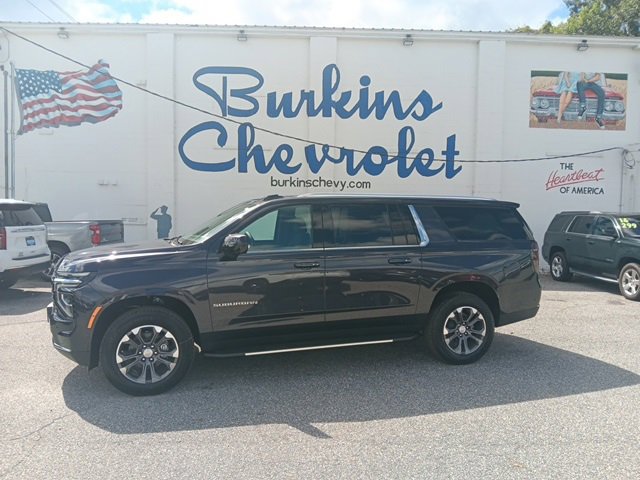 New 2025 Chevrolet Suburban LS video 1