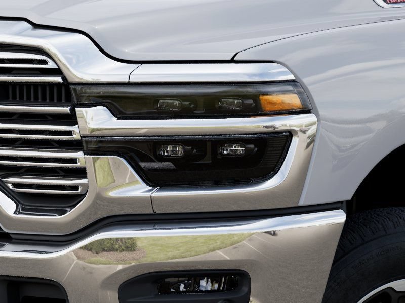 New 2025 RAM 3500 Laramie AWD/4WD image 11
