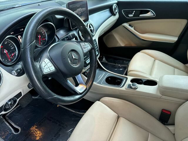 Used 2018 Mercedes-Benz CLA 250 image 10
