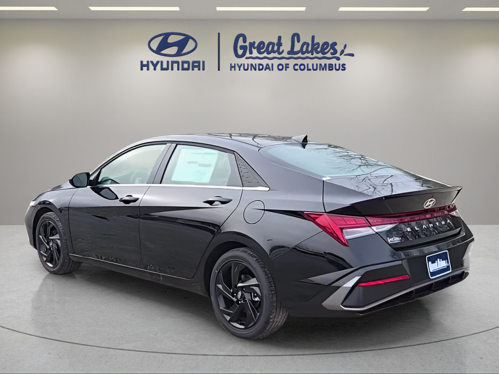 New 2026 Hyundai Elantra SEL Sport Premium w/ Cargo Package FWD image 3