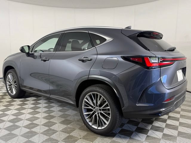 Certified 2022 Lexus NX 350 AWD image 4