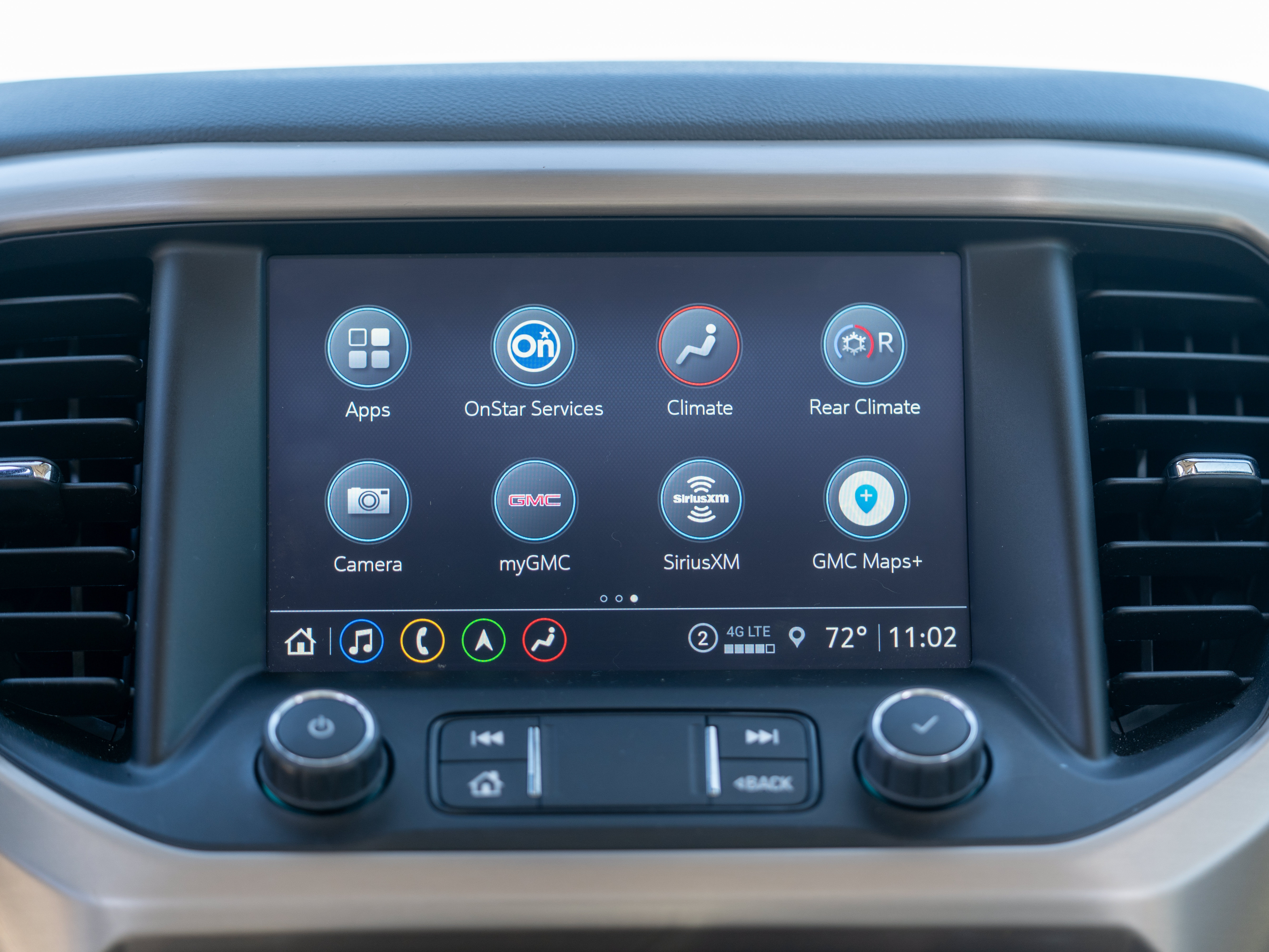 Used 2023 GMC Acadia Denali w/ Denali Ultimate Package FWD image 30