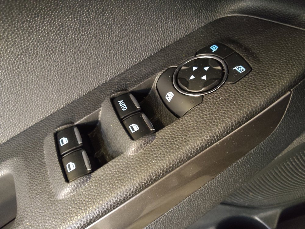 Used 2020 Ford EcoSport SES image 27