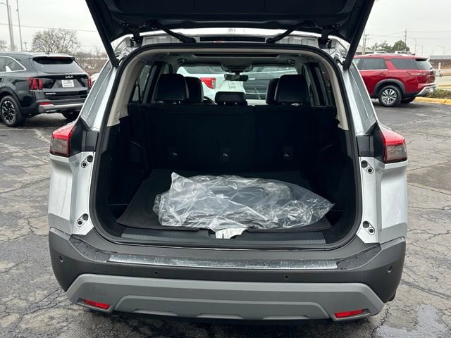 Certified 2023 Nissan Rogue SV w/ SV Premium Package image 17