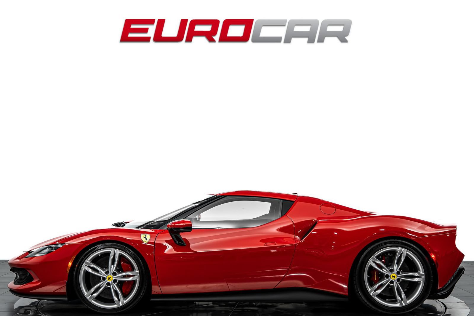 Used 2023 Ferrari 296 GTB RWD image 2