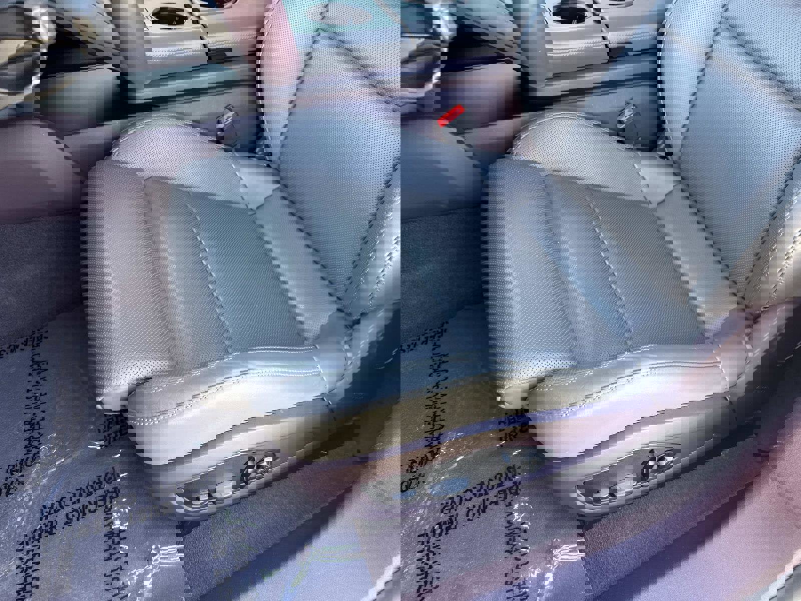 Used 2024 Porsche Taycan RWD image 19