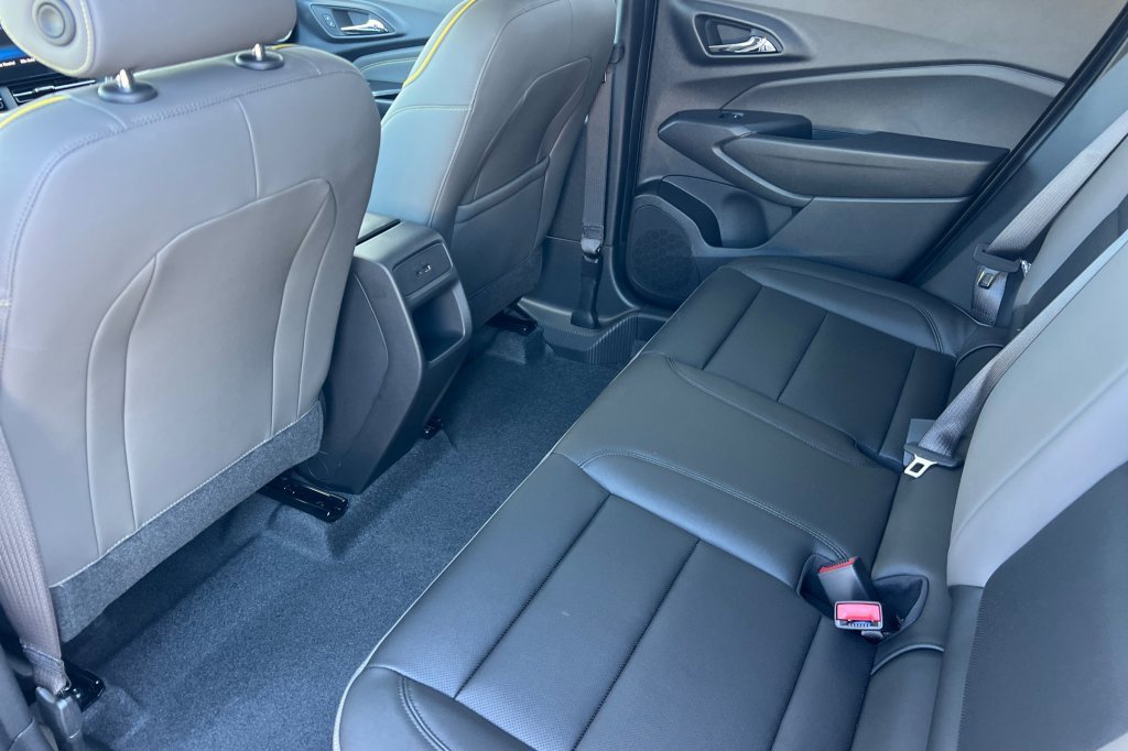 New 2026 Chevrolet Trax ACTIV w/ Driver Confidence Package image 9