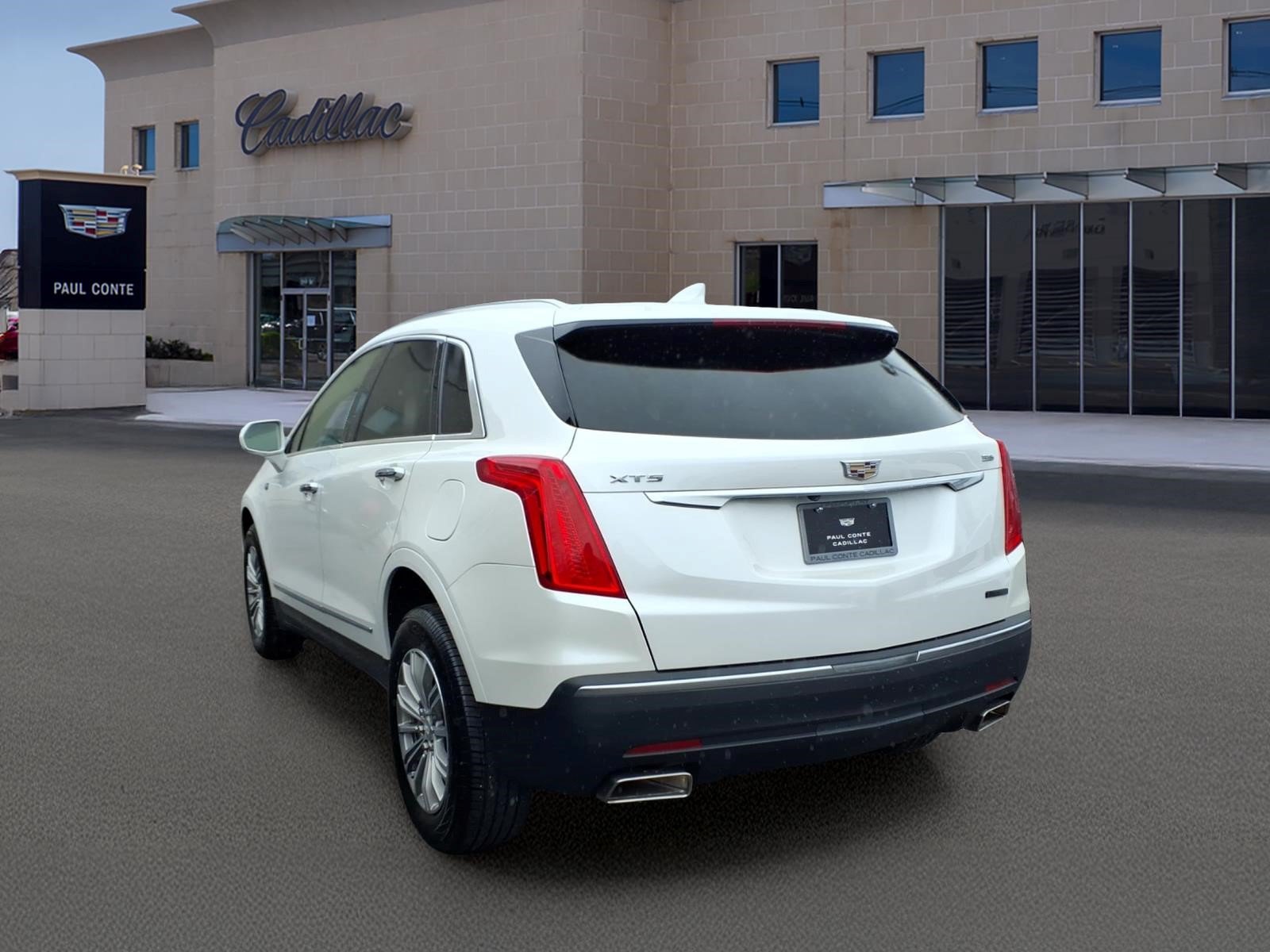 Used 2019 Cadillac XT5 Luxury FWD image 6