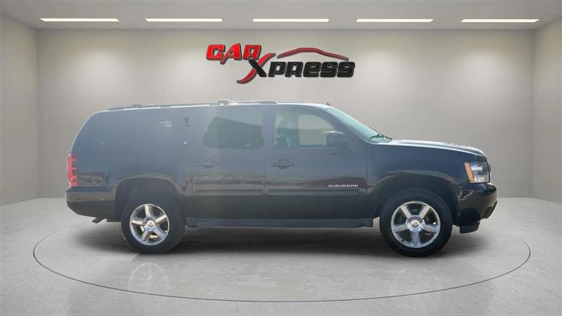 Used 2012 Chevrolet Suburban LT w/ Luxury Package image 8