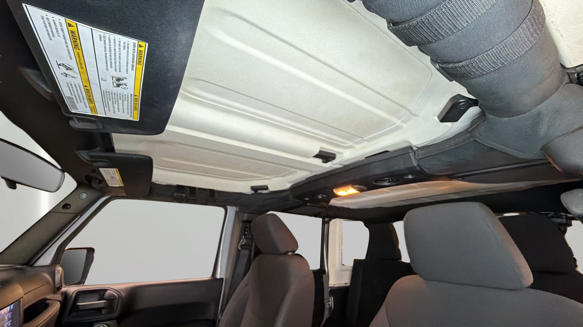 Used 2015 Jeep Wrangler Unlimited Sport AWD/4WD image 36