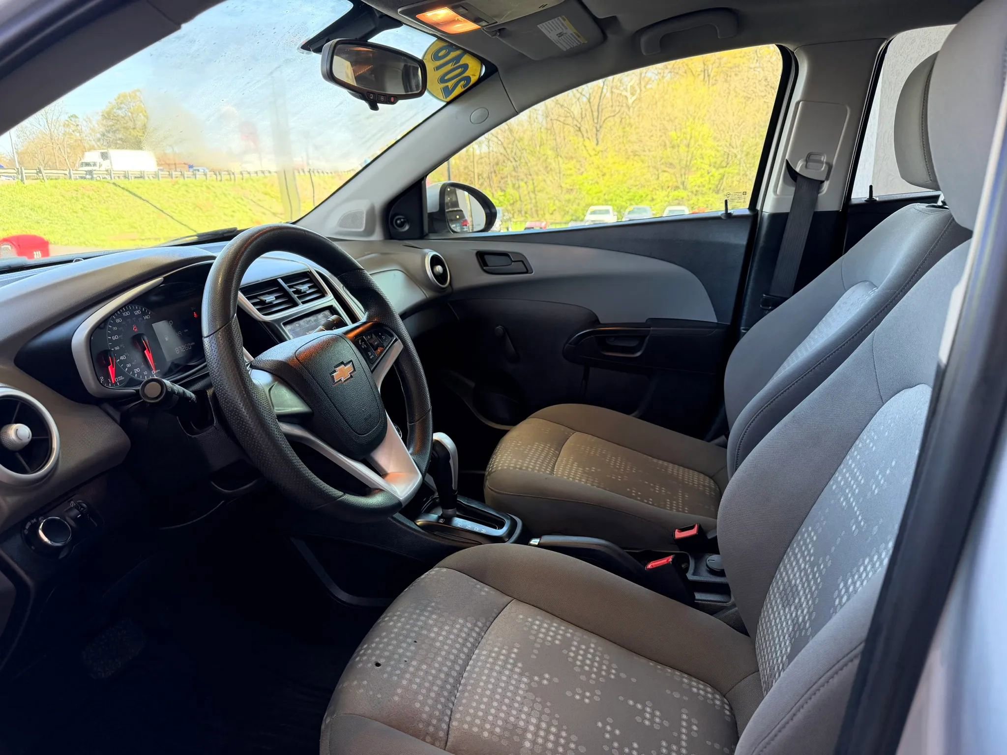 Used 2018 Chevrolet Sonic LS image 7