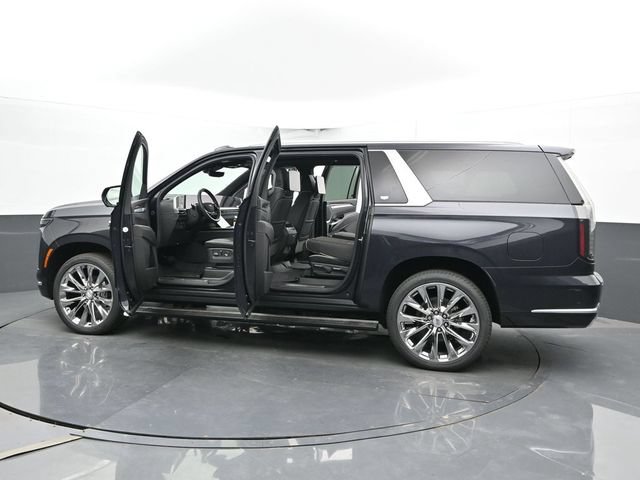 New 2026 Cadillac Escalade ESV Luxury w/ LPO, Radiant Package AWD/4WD image 51