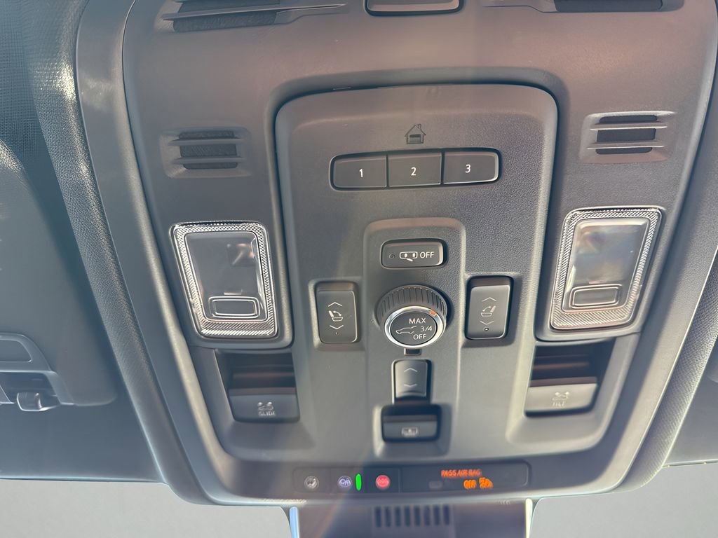 Used 2024 GMC Yukon Denali Ultimate image 34