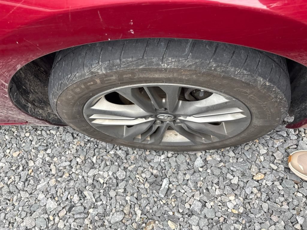 Used 2017 Toyota Camry SE FWD image 4