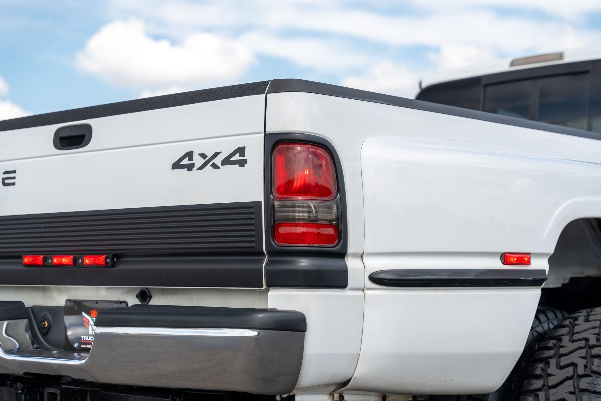Used 1999 Dodge Ram 3500 Truck 4x4 Quad Cab image 14