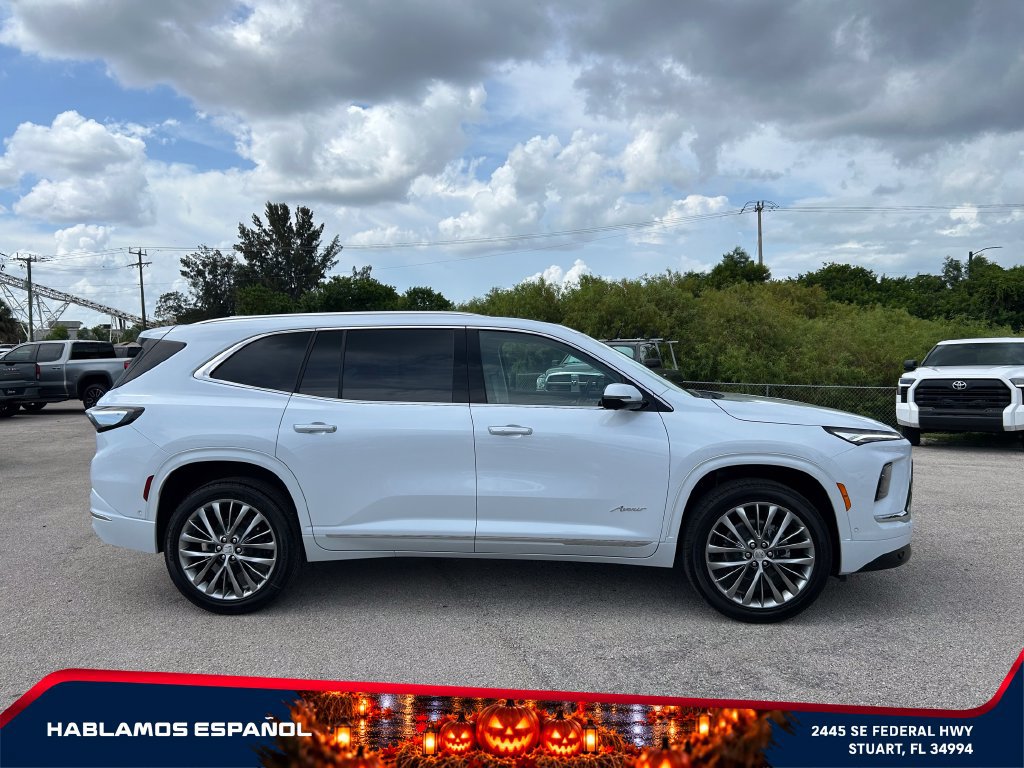 New 2026 Buick Enclave Avenir w/ Super Cruise Package AWD/4WD image 8
