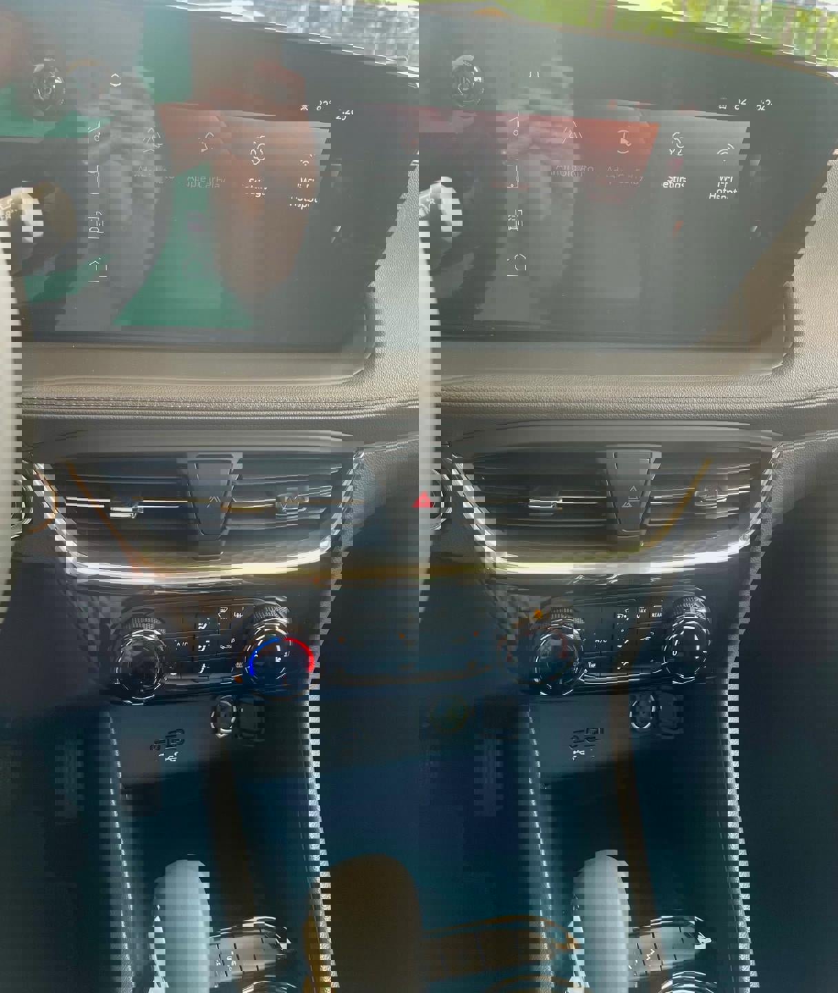 New 2026 Buick Encore GX Sport Touring image 12