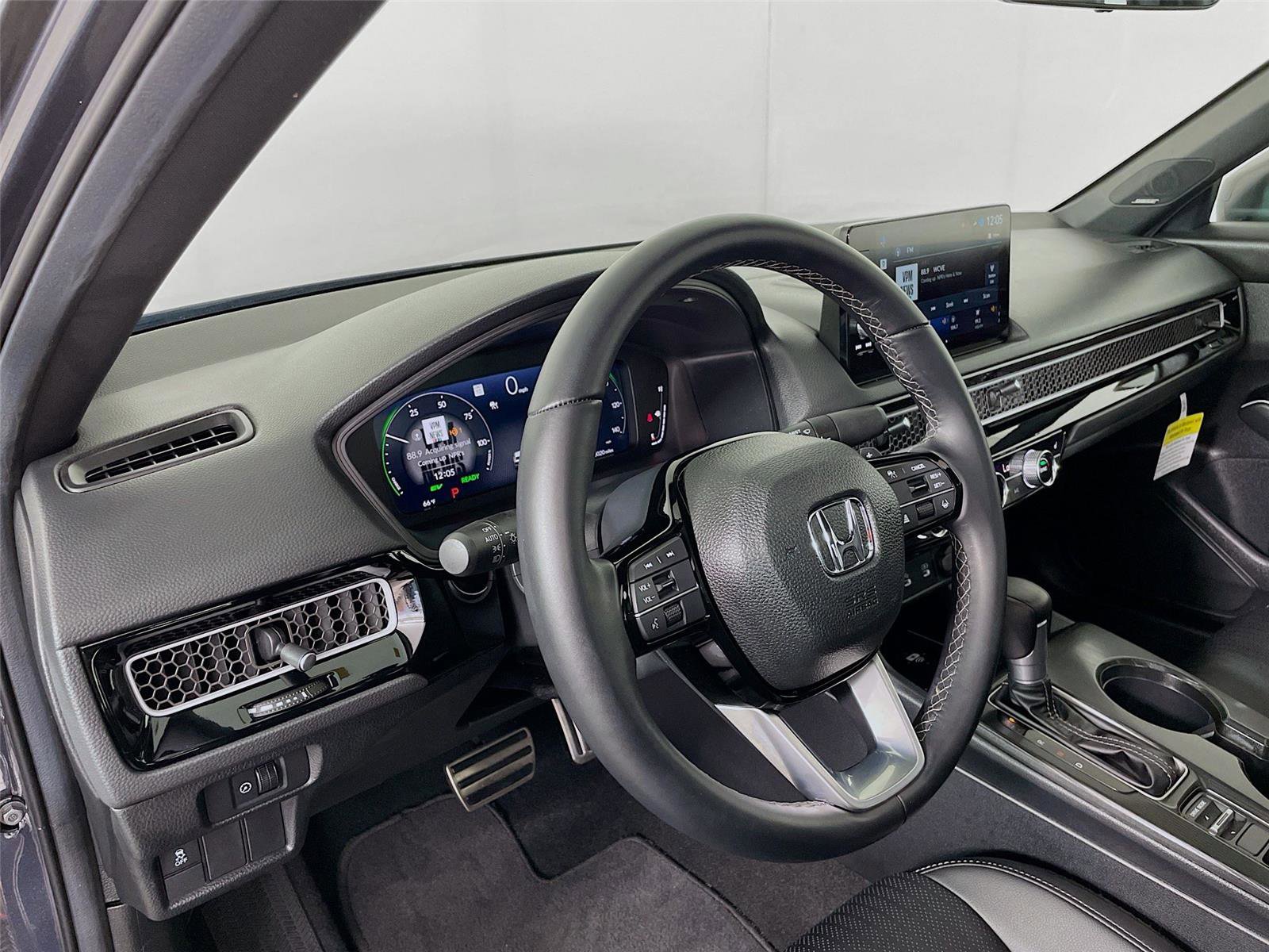 Used 2025 Honda Civic Sport Touring image 15