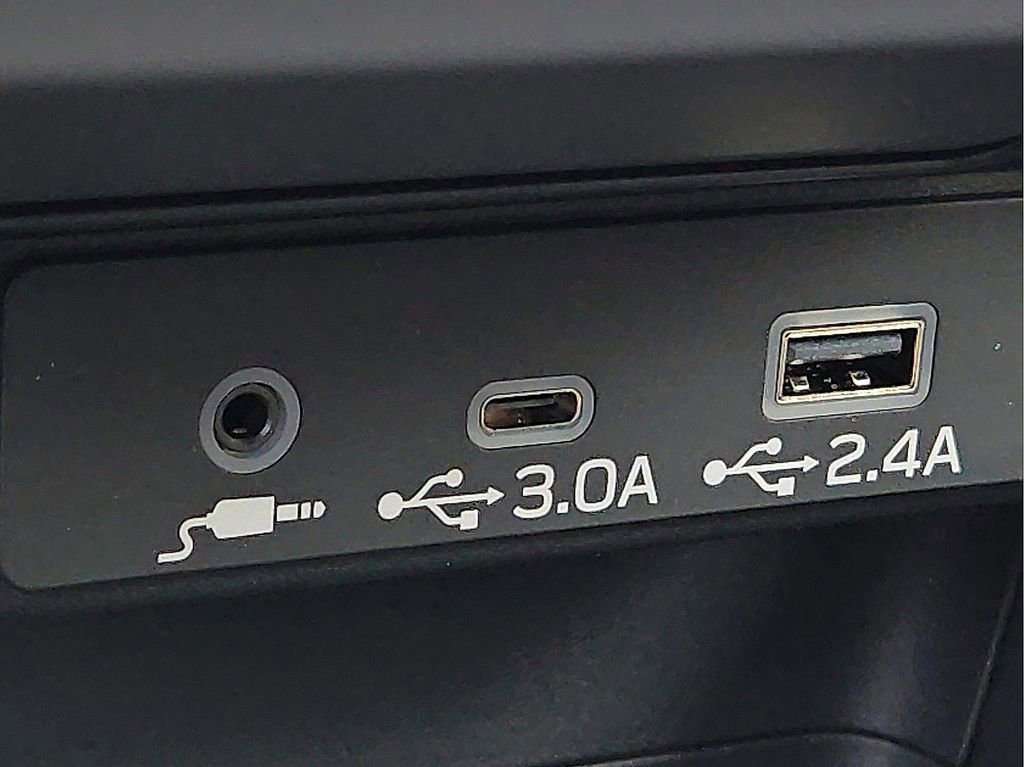 Certified 2025 Subaru Crosstrek 2.0i Premium image 16
