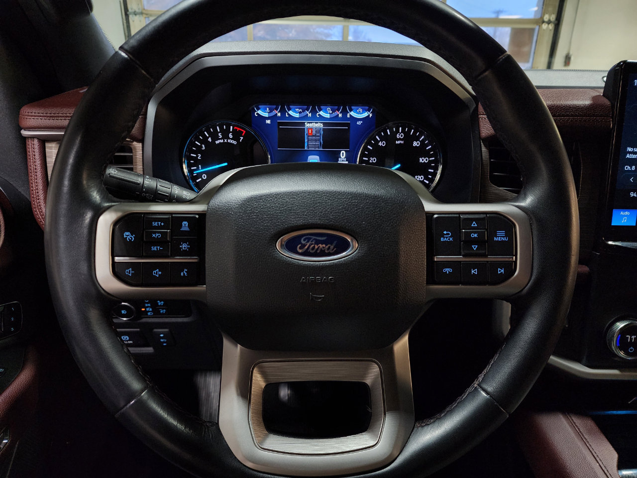 Used 2024 Ford Expedition Max Limited image 32