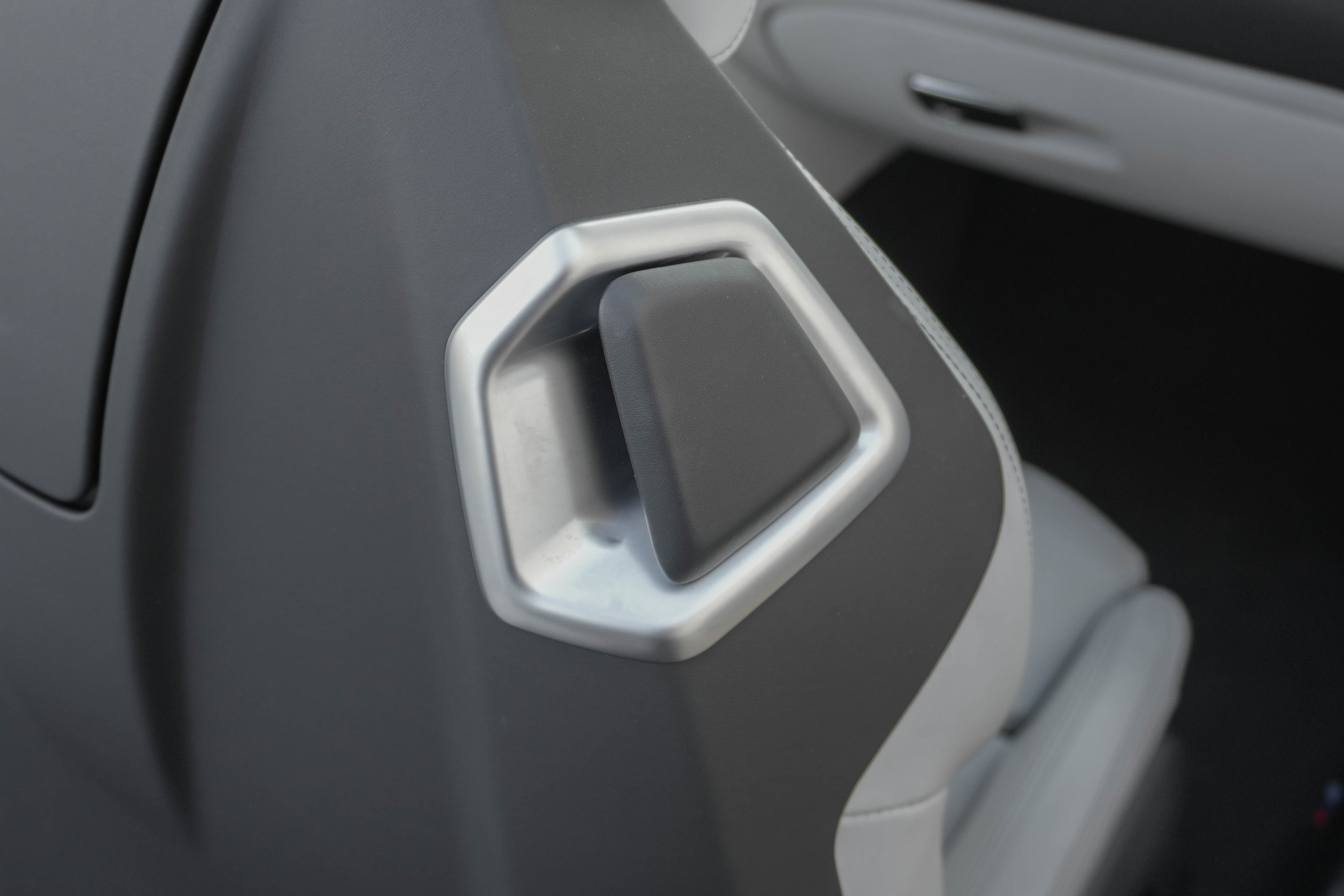 Used 2023 BMW M8 Competition w/ M Carbon Exterior Package AWD/4WD image 37