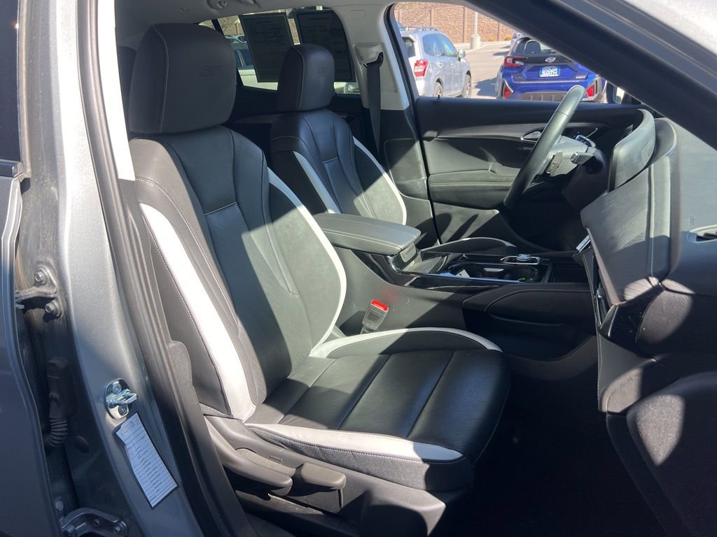 Used 2024 Buick Envision Sport Touring image 23