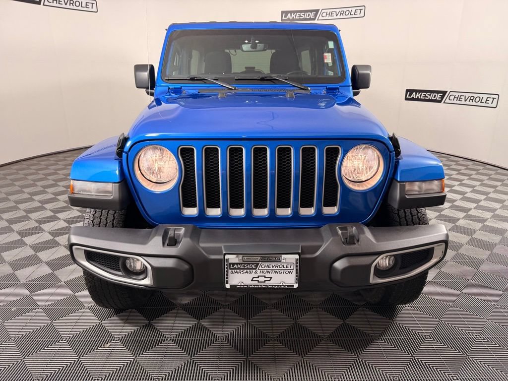 Used 2023 Jeep Wrangler Unlimited Sahara w/ Cold Weather Group AWD/4WD image 9
