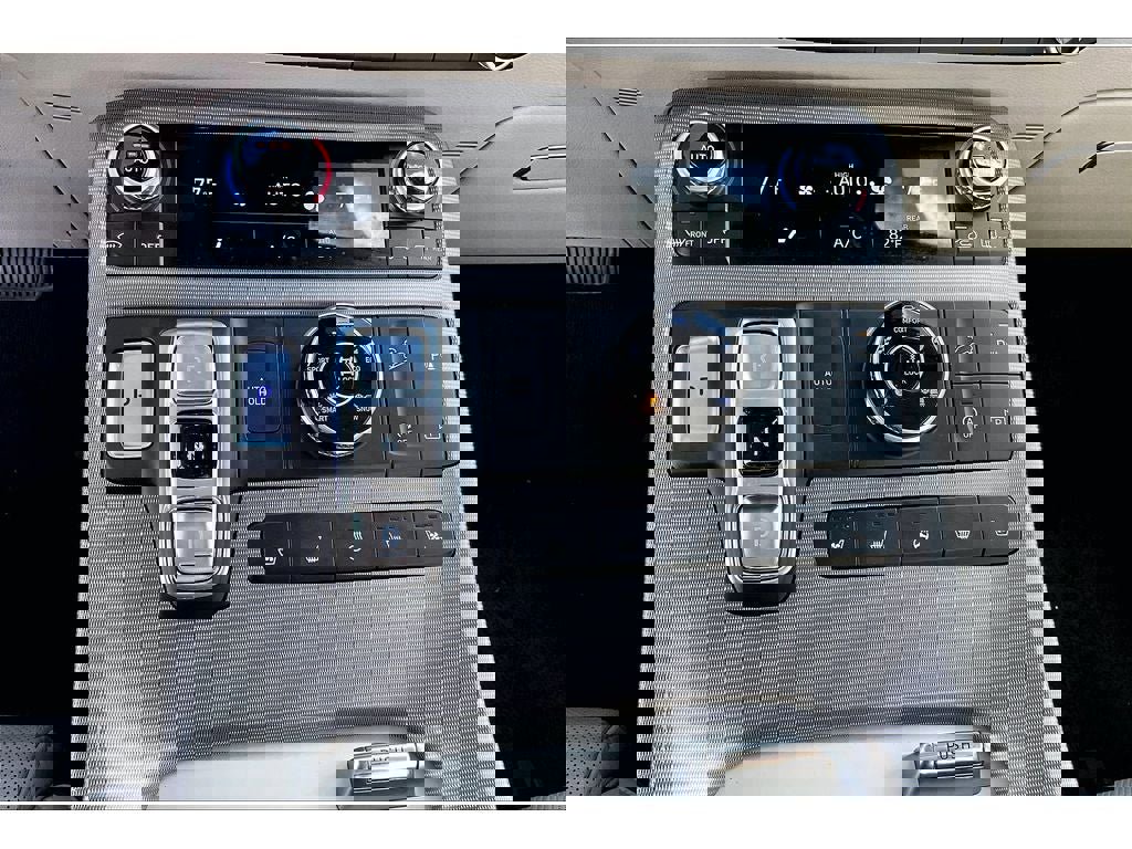 Used 2024 Hyundai Palisade Calligraphy image 25