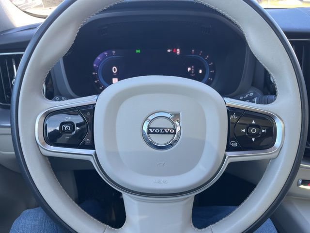 Used 2024 Volvo XC60 B5 Core w/ Protection Package Premier image 22