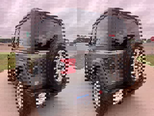 Used 2023 Jeep Wrangler Sport S image 5