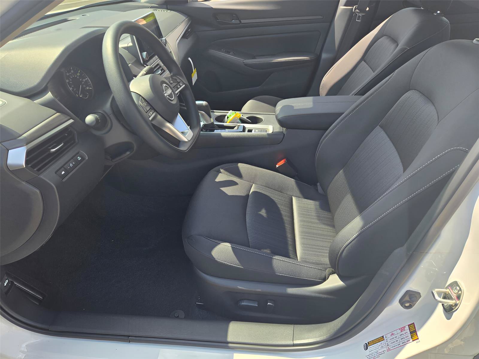 New 2026 Nissan Altima 2.5 SV AWD/4WD image 16