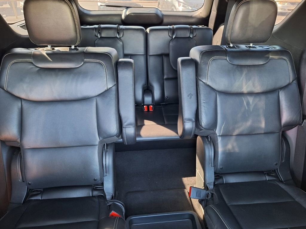 Used 2021 Ford Explorer ST w/ Equipment Group 401A image 32