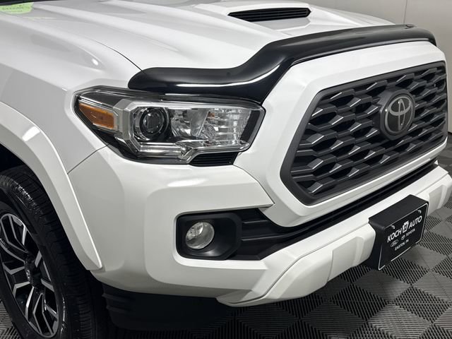 Certified 2021 Toyota Tacoma TRD Sport w/ Technology Package AWD/4WD image 18