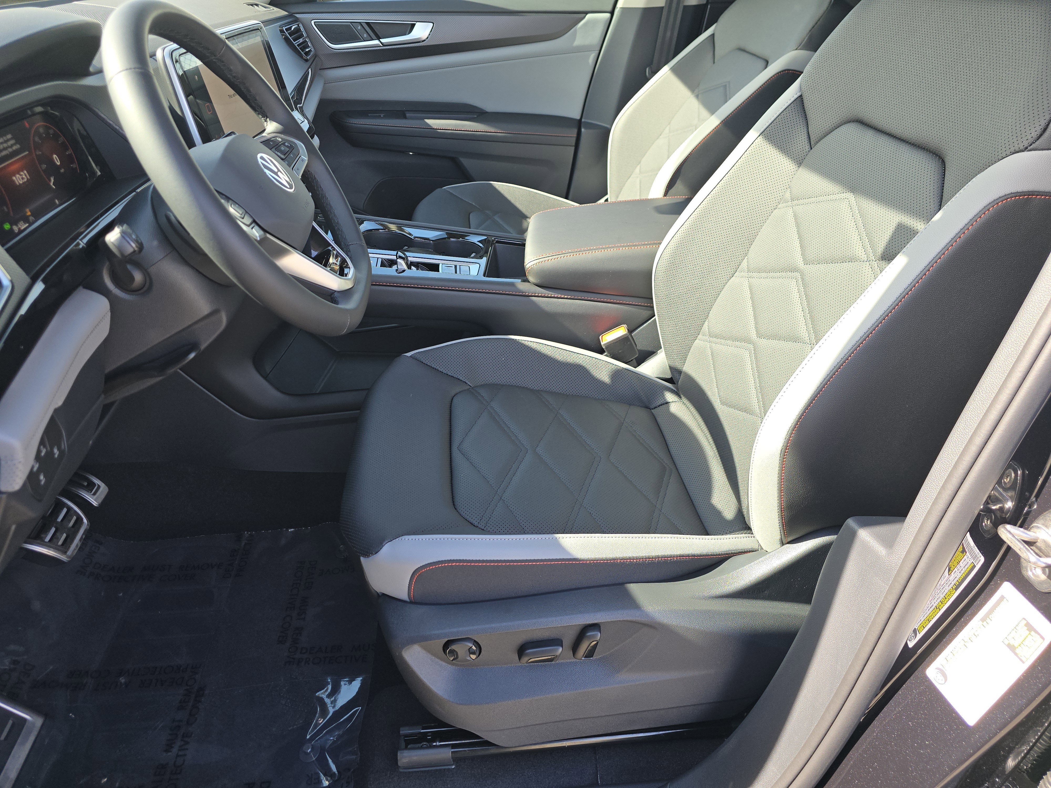 New 2026 Volkswagen Atlas Peak Edition image 18