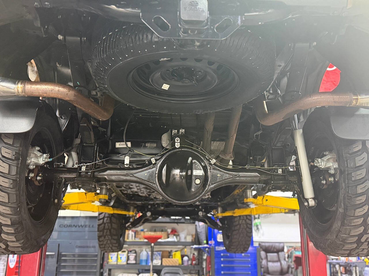 Used 2018 Toyota Tundra Limited w/ Limited Premium Package image 2