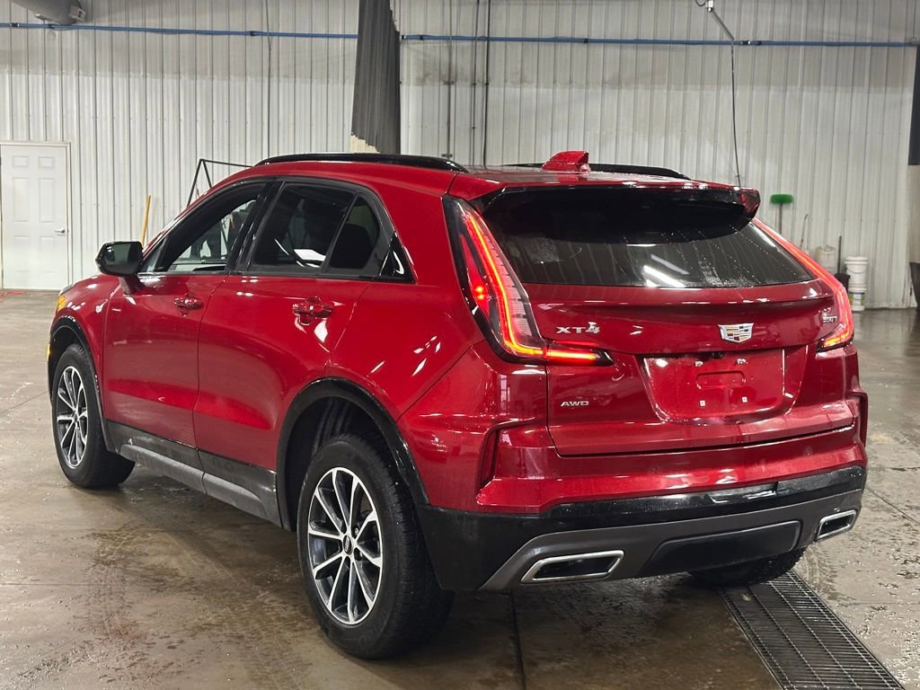 Used 2024 Cadillac XT4 Sport image 5