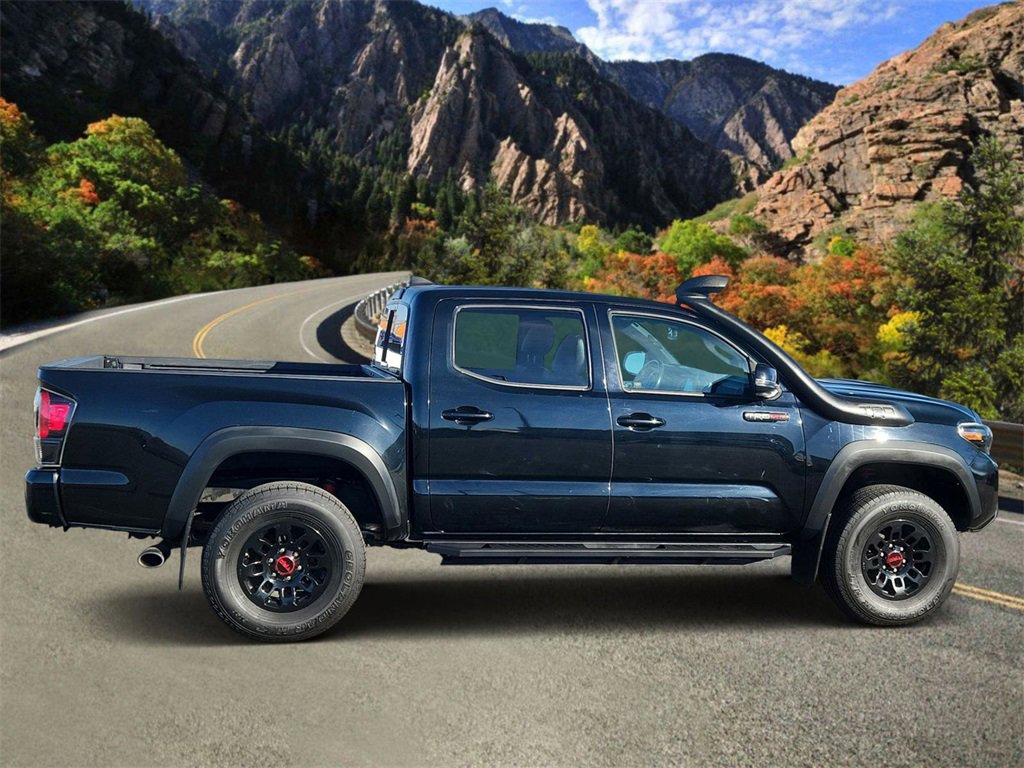 Used 2019 Toyota Tacoma TRD Pro image 2