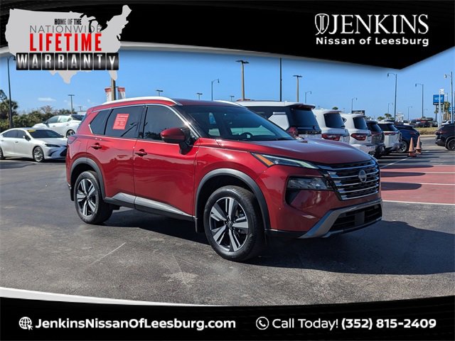 Used 2024 Nissan Rogue SL image 1