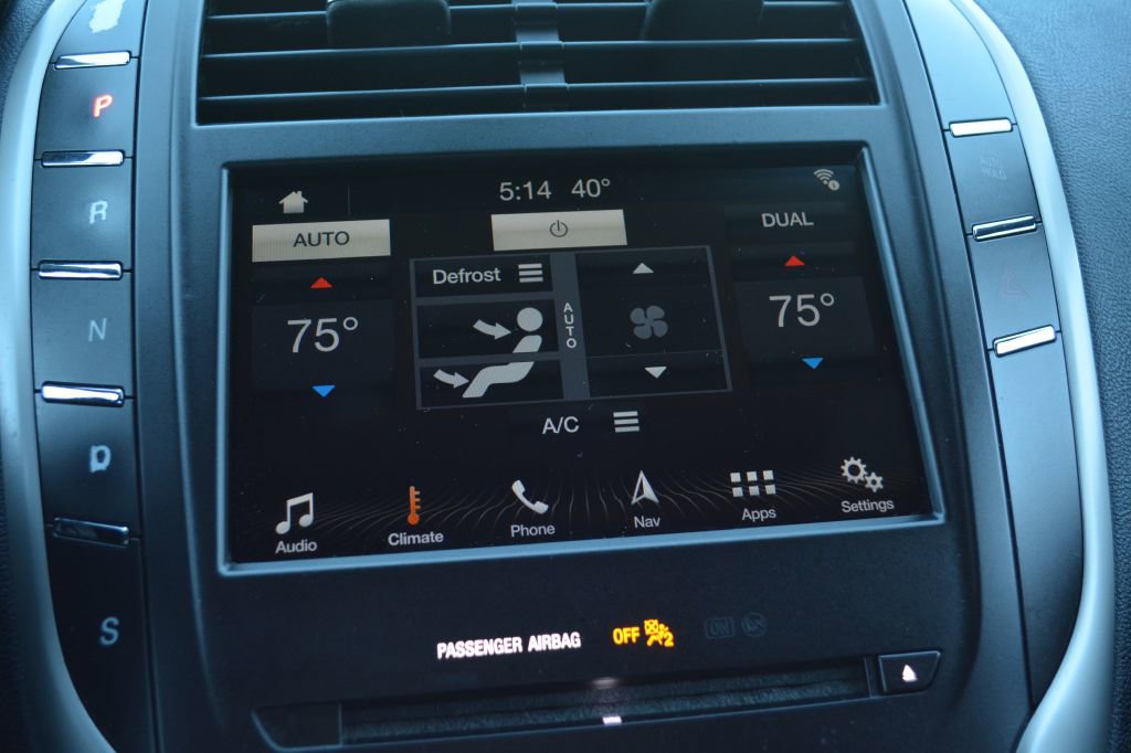 Used 2019 Lincoln MKC Select w/ Select Plus Package AWD/4WD image 21