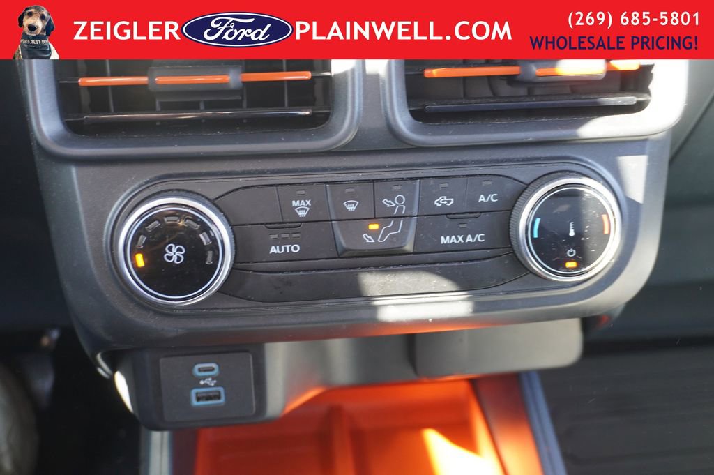 Used 2024 Ford Maverick XLT image 17