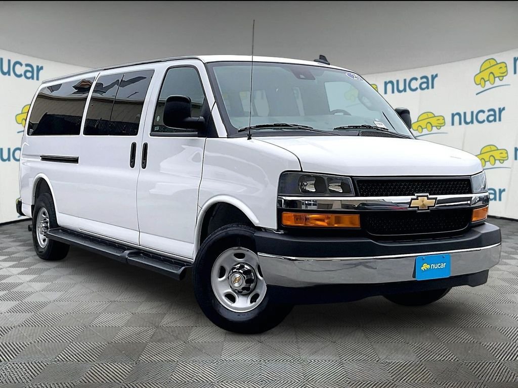 Used 2025 Chevrolet Express 3500 LT w/ LT Preferred Equipment Group