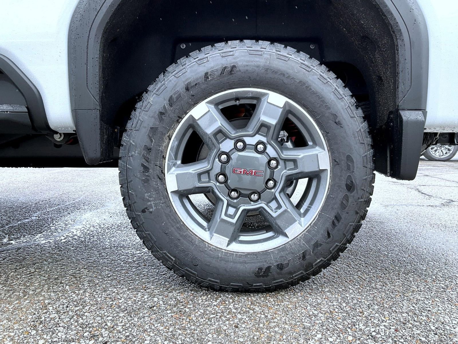 New 2026 GMC Sierra 2500 SLT w/ SLT Premium Package AWD/4WD image 22