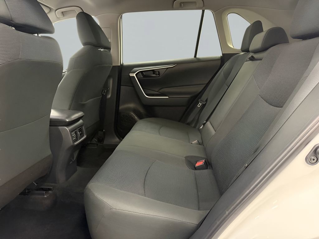 Used 2025 Toyota RAV4 LE image 13