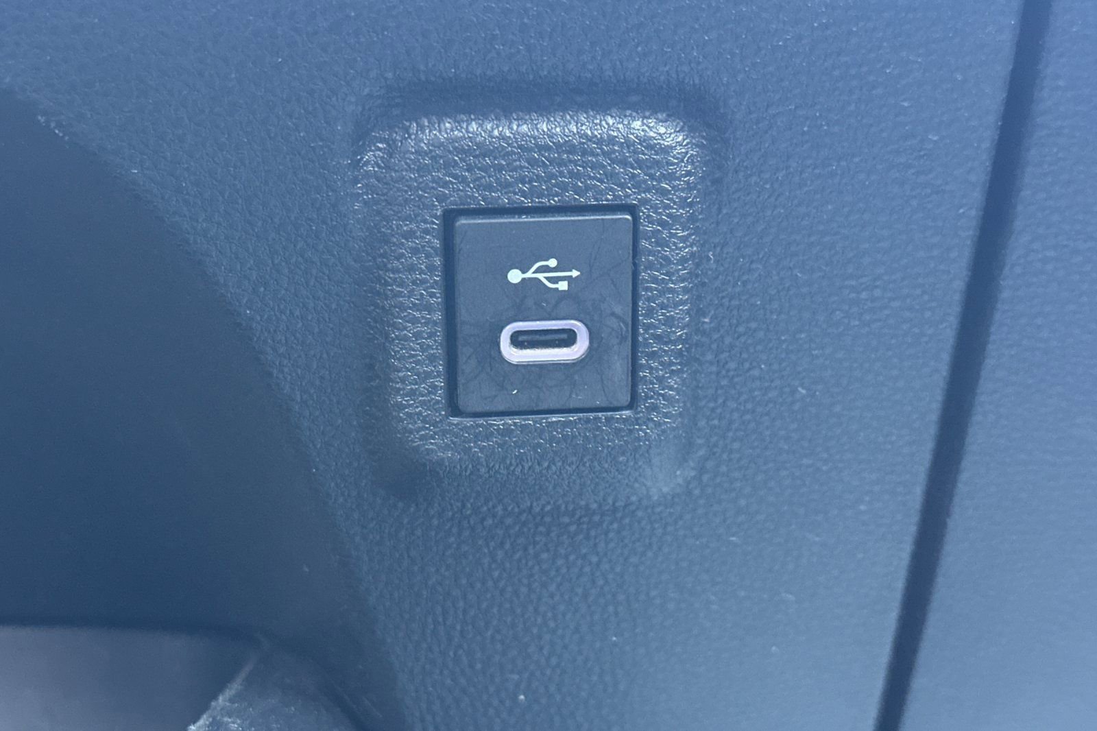 Used 2024 Toyota Corolla LE image 30