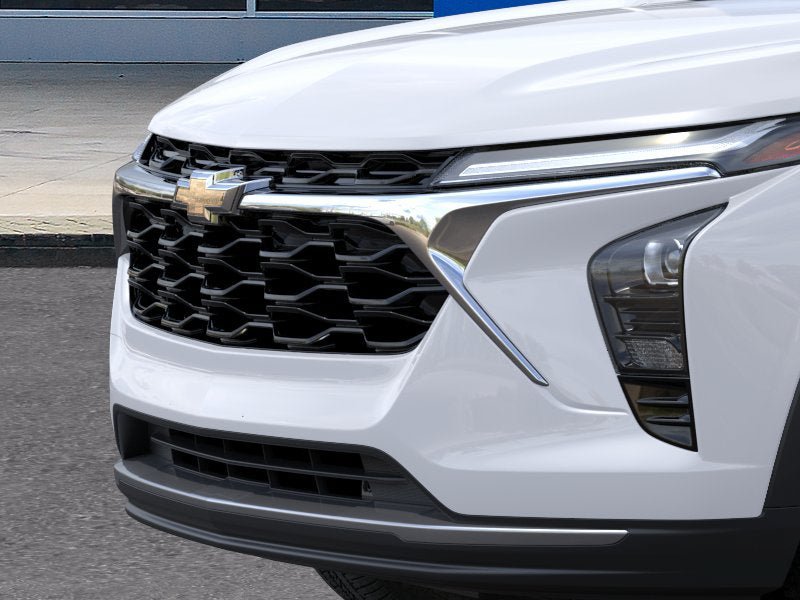 New 2026 Chevrolet Trax LT w/ Driver Confidence Package FWD image 37