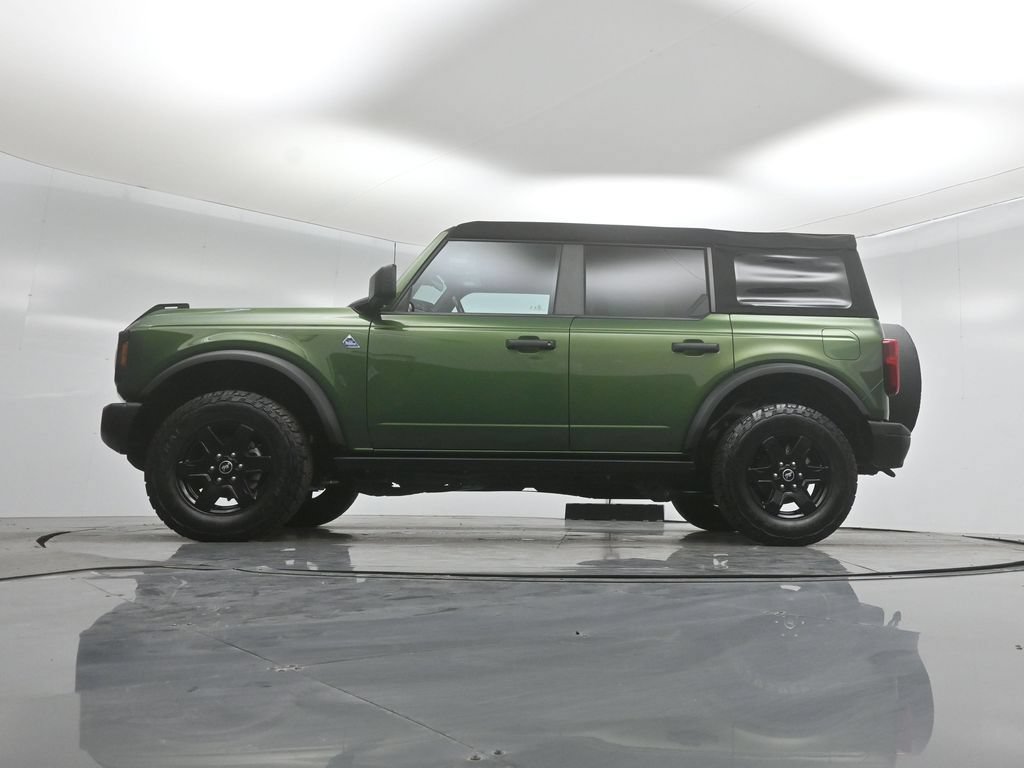 Certified 2024 Ford Bronco Black Diamond AWD/4WD image 8