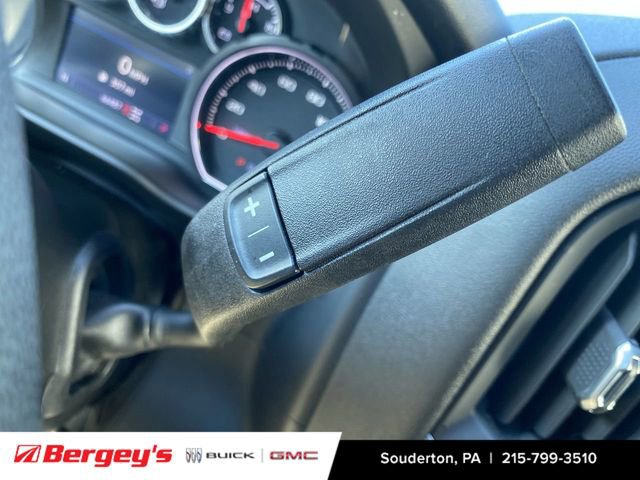 Used 2021 Chevrolet Silverado 1500 Custom w/ Safety Confidence Package image 19