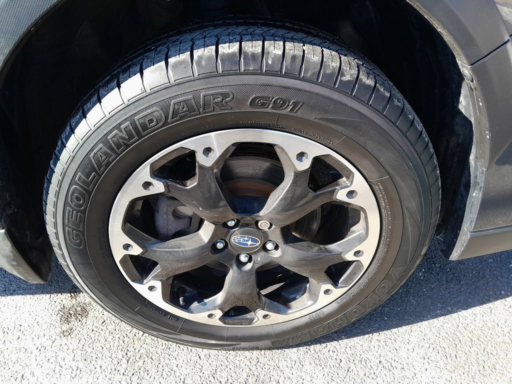 Used 2022 Subaru Crosstrek 2.0i Premium w/ Moonroof Package image 37