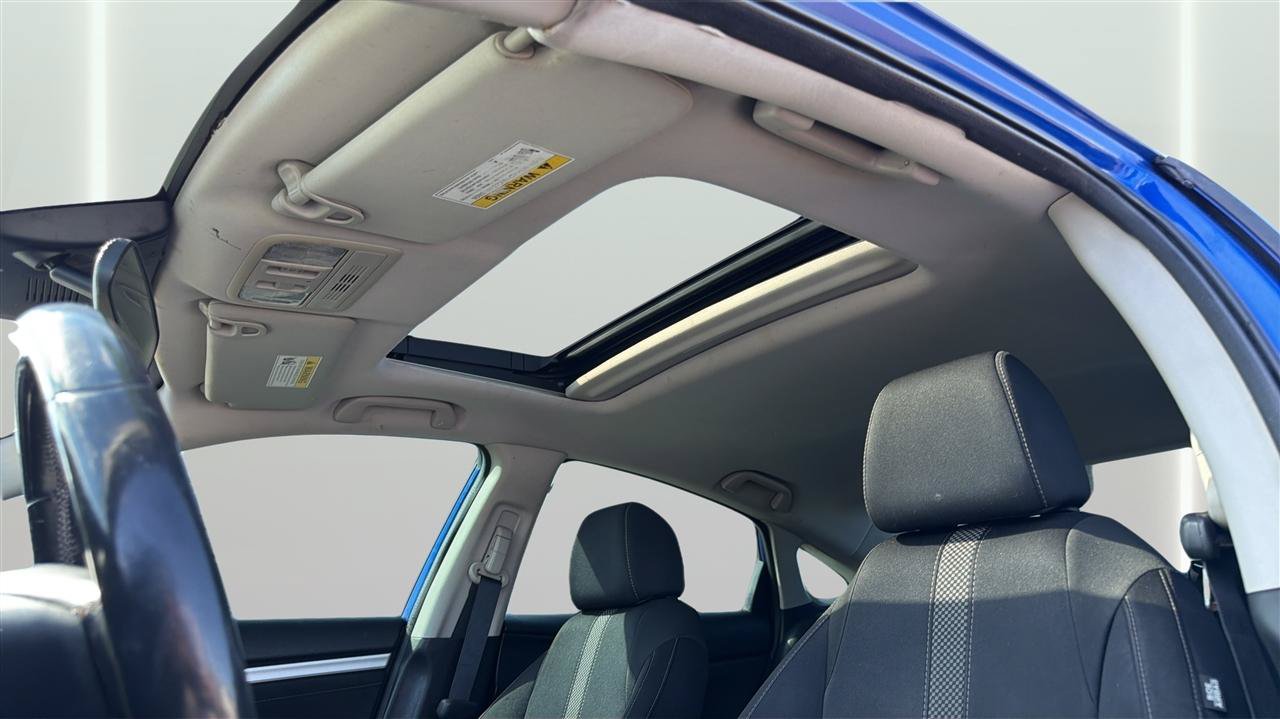 Used 2020 Honda Civic EX image 19